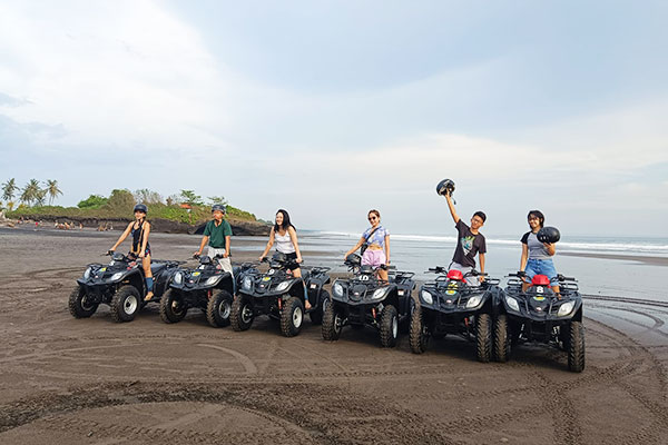 ATV on The Beach Bali - Naik ATV Pantai di Bali